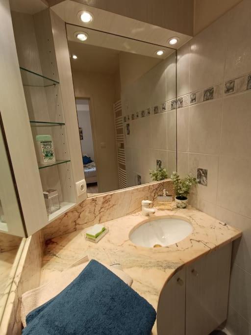 Apartment Le Remigny Xvii Siecle