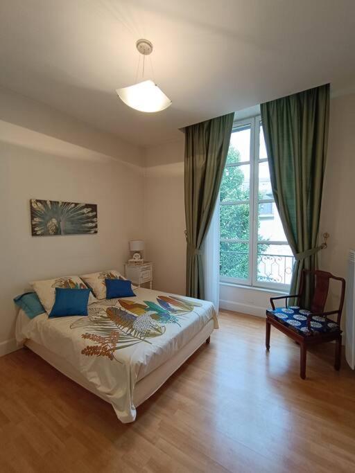Le Remigny Xvii Siecle Apartment *